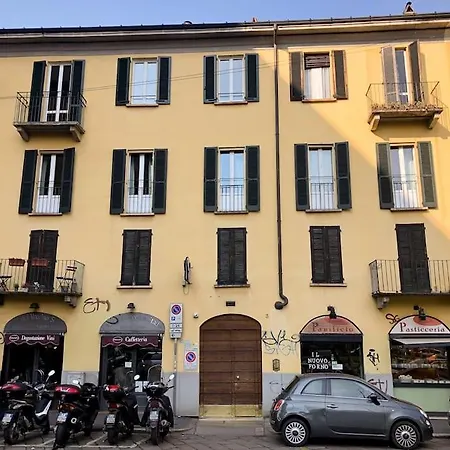 Apartment Lovely Flat With Park View *